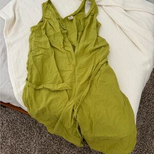 Like new green Lucy & Yak jumpsuit. Worn twice, washed once! Size US 8, womens.